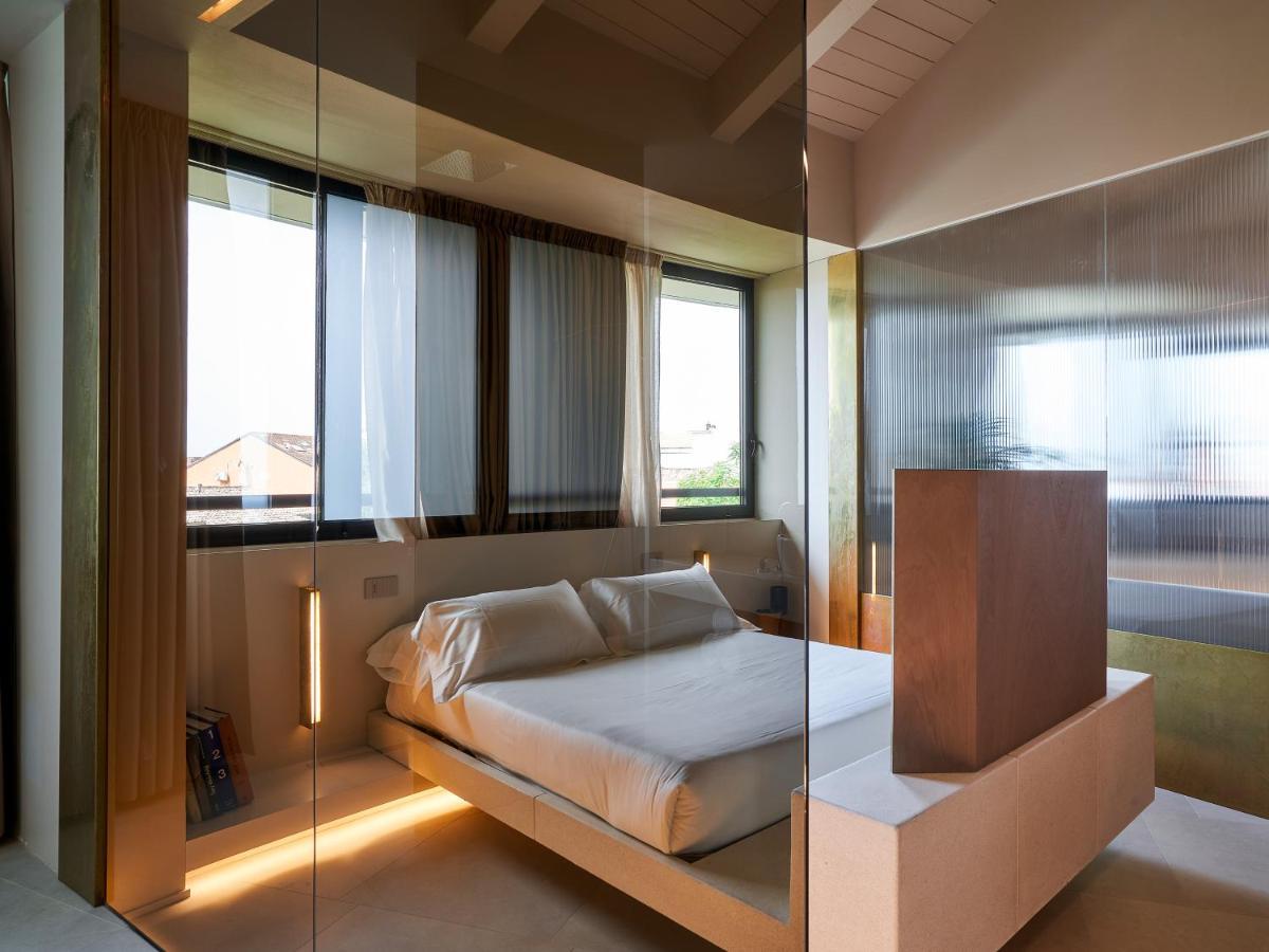 Le Residenze By Victoria Palace กัตตอลิกา ภายนอก รูปภาพ