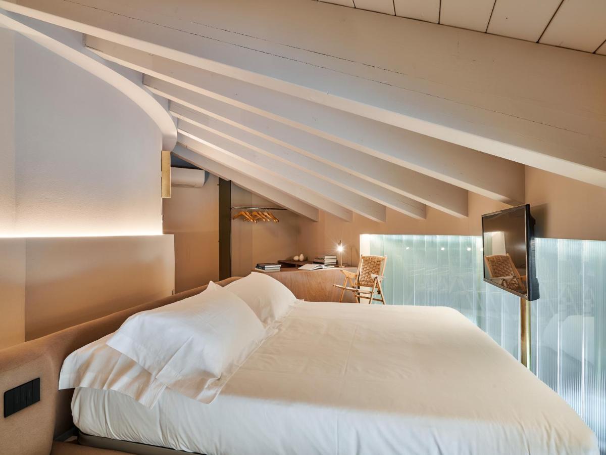 Le Residenze By Victoria Palace กัตตอลิกา ภายนอก รูปภาพ