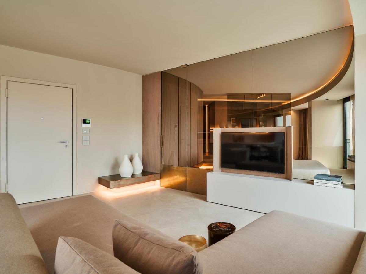 Le Residenze By Victoria Palace กัตตอลิกา ภายนอก รูปภาพ