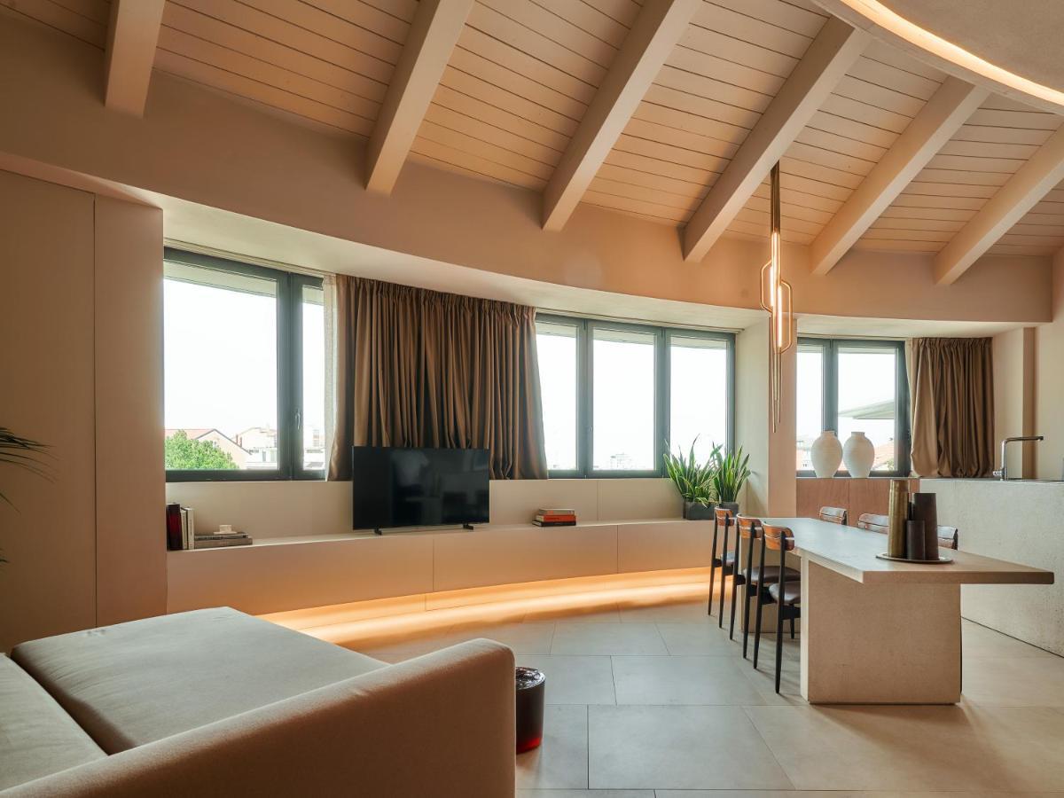Le Residenze By Victoria Palace กัตตอลิกา ภายนอก รูปภาพ